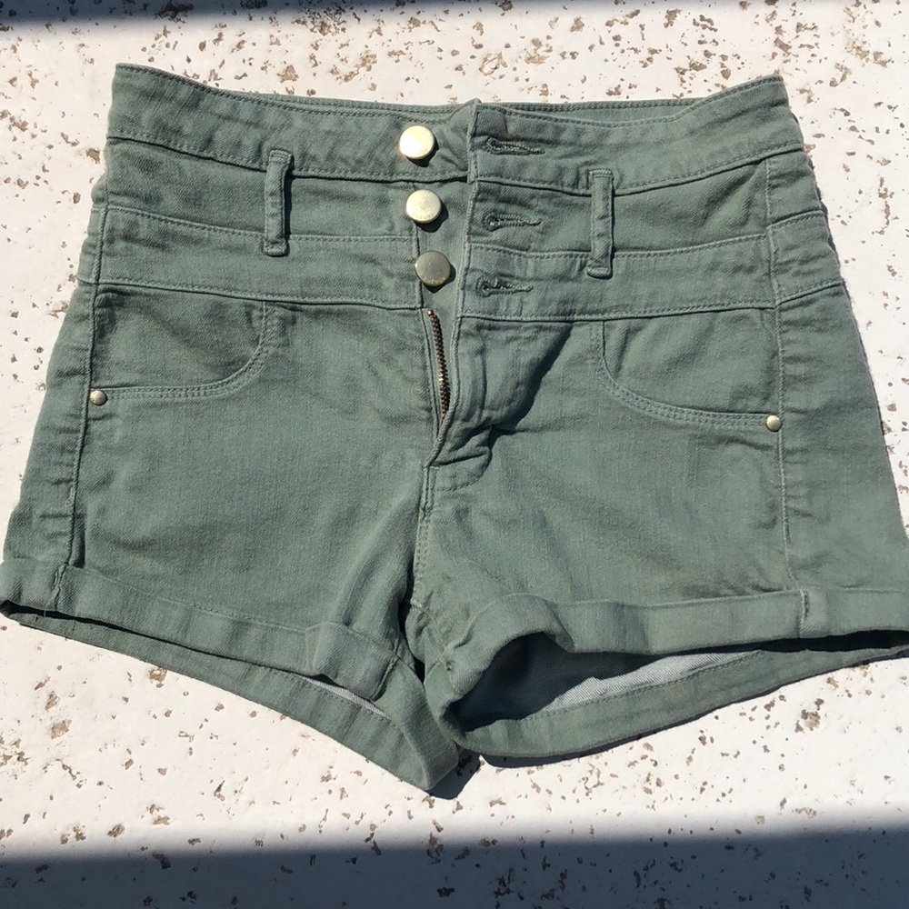 high waisted denim shorts